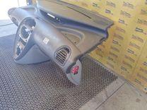 Панель передняя салона (торпедо) DU7KJ1 Citroen Xsara Picasso undefined