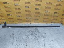 Молдинг стекла двери передней правой наружный RWMFUI Seat Altea