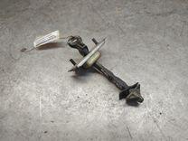 Ограничитель открывания двери передней SD94KA Mazda Premacy - Фото 2