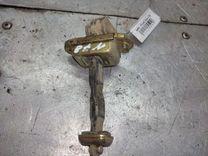 Ограничитель открывания двери задней 3G6SLI Nissan Primera