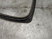 Уплотнитель двери задней правой ZH99E4 Toyota Avensis купить