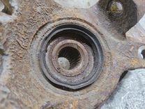 Кулак поворотный правый 3L9AAZ Mitsubishi Carisma купить на авторазборке