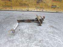 Ограничитель открывания двери задней 7FE1SM Mazda 626 - Фото 5