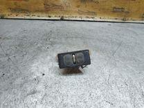 Ответная часть замка багажника WE6K1G Peugeot 406 - Фото 2