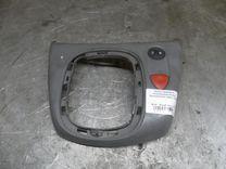 Кнопка аварийной сигнализации 5FJKZ1 Renault Scenic