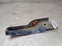 Кронштейн крепления крыла переднего левого 6LBWEY Peugeot 607 купить