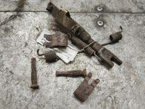 Механизм развода задних тормозных колодок левый 5GJ24X Nissan Micra