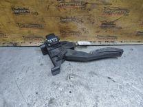 Датчик положения педали газа 0UFDM4 Opel Astra - Фото 2