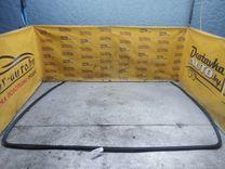 Уплотнитель стекла лобового L5XTUY Renault Scenic купить в магазине запчастей бу