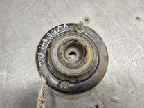 Опора амортизатора верхняя (чашка) WCL7UO Volkswagen Passat - Фото 1