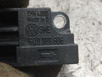 Датчик удара 2U6DYQ Volkswagen Golf - Фото 6
