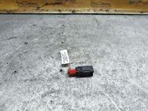 Датчик положения педали тормоза W7Q1H7 Opel Astra