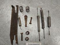 Механизм развода задних тормозных колодок правый NFSU8A Audi 80