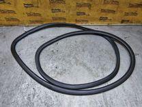 Уплотнитель двери передней правой 5UPVF6 Volkswagen Polo купить с доставкой