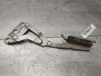 Петля капота правая R8NQ7B Citroen Xsara