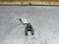 Скоба (кронштейн) крепления форсунки AE07L0 Renault Laguna купить с доставкой