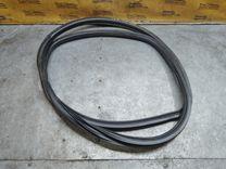 Уплотнитель двери передней левой B6V0YT Opel Zafira