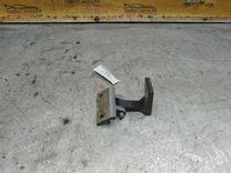 Петля двери задней правой HF7A17 Audi 100