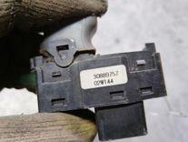 Кнопка стеклоподъемника заднего левого VSEQIV Volvo V40 купить в магазине запчастей бу