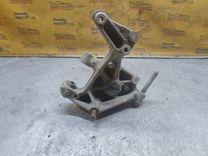 Кулак задний правый M2EUJM Volkswagen Passat купить с доставкой. Огромный выбор запчастей и марок авто. У нас есть практически все.