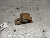 Крепление втулки стабилизатора K7WSHA Volkswagen Sharan