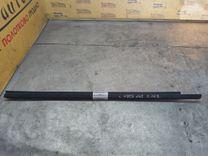 Молдинг стекла двери передней левой наружный HL3ZNA Mercedes C W202 - Фото 1