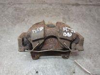 Суппорт передний правый UY17J6 Fiat 