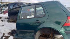 Стекло двери задней левой 4P5R3E Volkswagen Golf купить