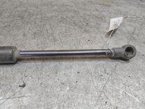 Амортизатор крышки багажника (3-5 двери) L095N6 Fiat Linea - Фото 4