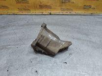 Кронштейн КПП C4AXC0 Audi 100