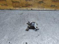 Петля двери задней левой V4LG10 Mitsubishi Carisma купить