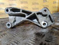Кронштейн двигателя 2YRWCZ Saab 9-3 - Фото 1