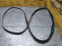 Уплотнитель двери передней правой 161V8J Seat Alhambra - Фото 1