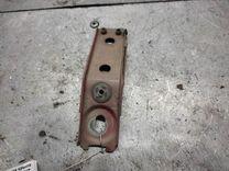 Кронштейн крепления крыла переднего правого OV6RVT Audi 80 - Фото 1