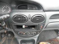 Кнопка аварийной сигнализации Y3V6HO Renault Scenic