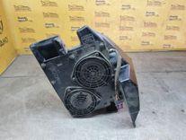 Сабвуфер YA7YE1 Audi A3