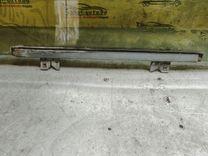 Стекло двери передней правой WTLNYV Renault Laguna купить в магазине запчастей бу