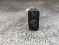 Кнопка корректора фар 4TXQM4 Toyota Avensis Verso
