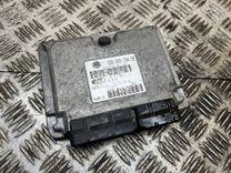 Блок управления двигателем M1GUVU Volkswagen Polo - Фото 2