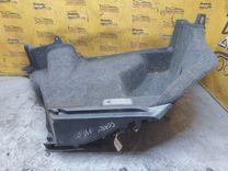 Обшивка багажника 0YOL16 Toyota Corolla купить с доставкой