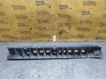 Кронштейн крепления бампера заднего 3AYFCO Skoda Roomster