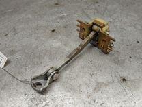 Ограничитель открывания двери передней G1975D Renault Espace