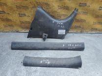 Накладка на порог внутренняя передняя правая LCFP6C Honda FR-V - Фото 1