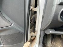 Петля двери передней левой JTBD98 Volkswagen Polo купить