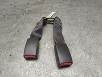 Замок ремня безопасности R96O27 Toyota Corolla купить на авторазборке