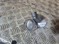 Фланец (тройник) системы охлаждения 9AL7E3 Volkswagen Caddy - Фото 2