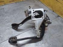 Узел педальный (блок педалей) HIL7E0 Audi A4 купить в магазине запчастей бу