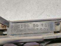 Решетка радиатора XO9R25 Mazda Premacy - Фото 4