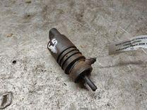 Насос (моторчик) омывателя стекла ND1H81 Volkswagen Passat купить