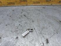 Скоба (кронштейн) крепления форсунки VHO8TR Nissan Note